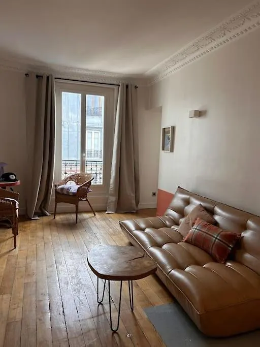 Un Fabuleux Decor Pour Un Chaleureux Appartement Paris 0*,  Fransa