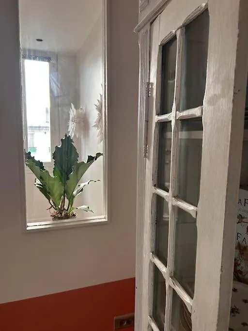 Un Fabuleux Decor Pour Un Chaleureux Appartement Paris 0*,